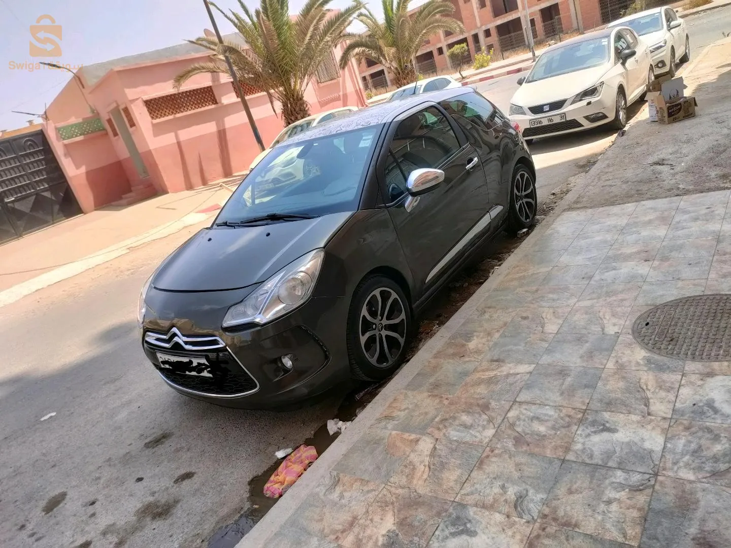 fiha l'avant pantur n9oi