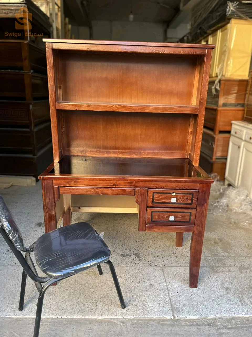 مكتب مصنوع من الخشب الاحمر نوعية رفيعة