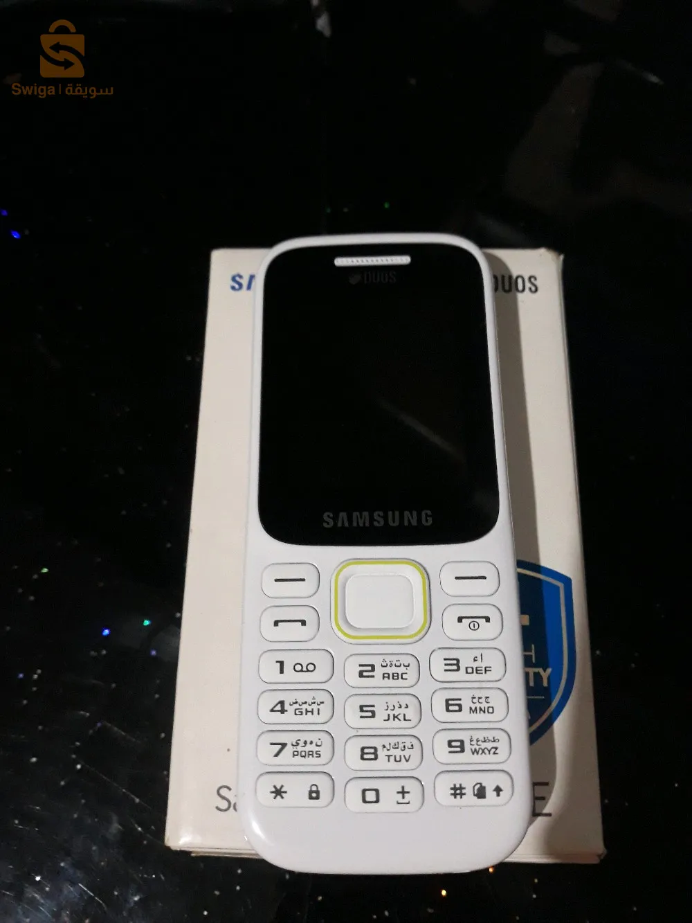 سلام و عليكم ، كاين زوج تيليفونات Samsung B310 
Coleur : Noir - Blanc
Etat 10/10 
2 pause 
Cart memoire
معاهم شارجور دوريجين تاعهم
ولاية سعيدة