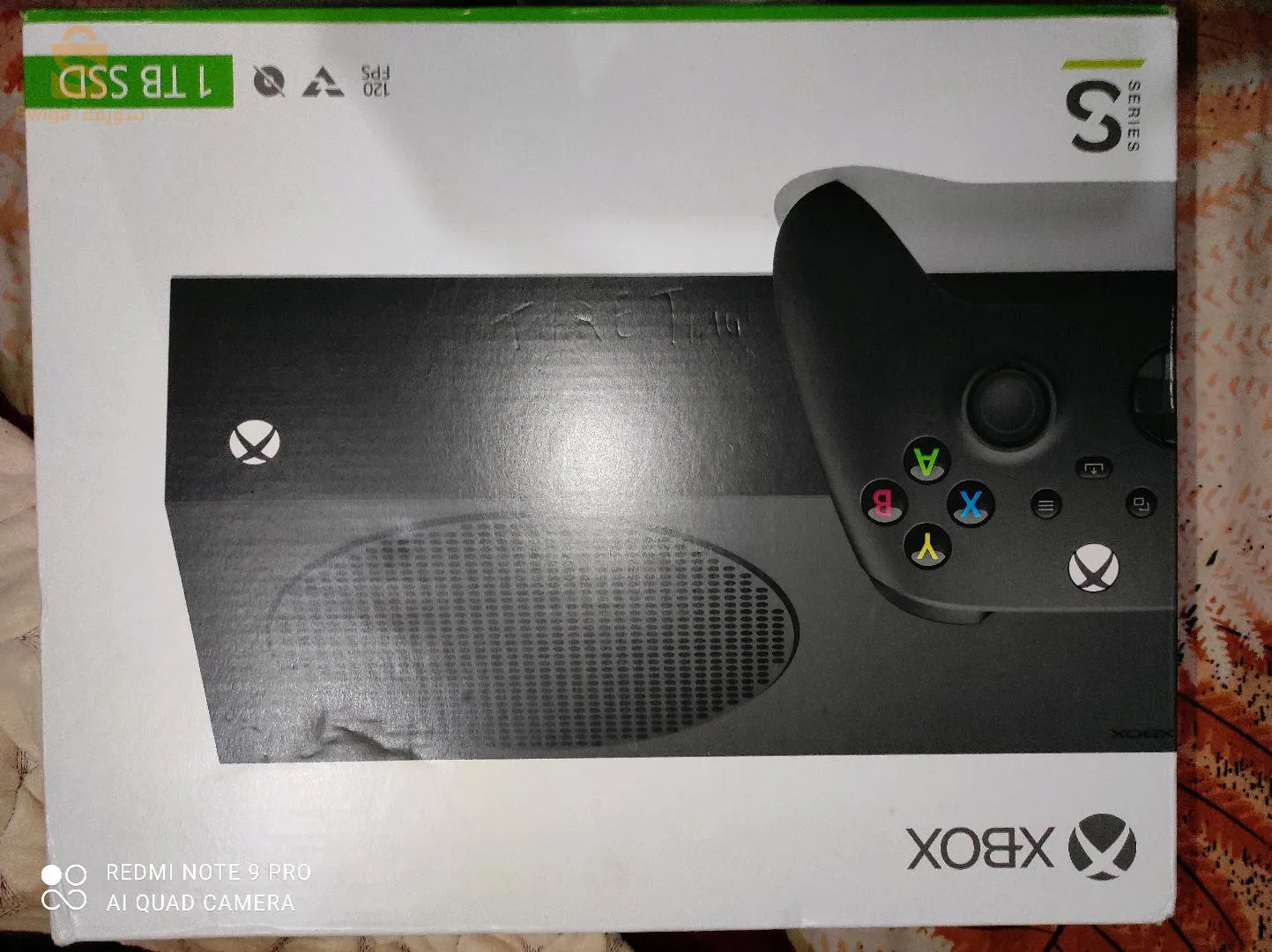 Xbox series s Black 1tb avec une manette originale