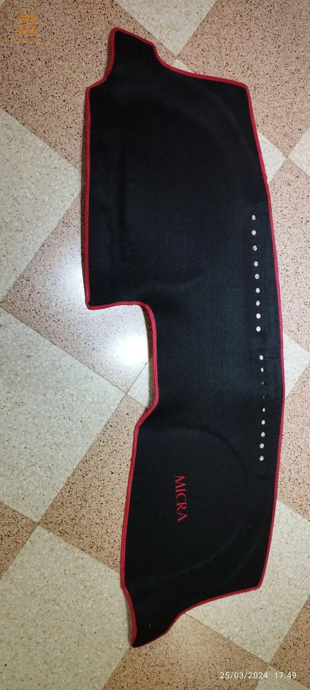 tapis Tableau de bord ( micra & sunny n17 )
