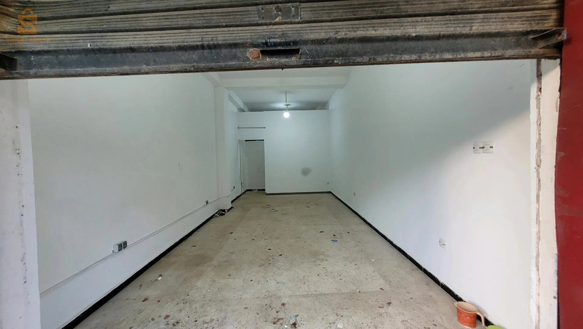 shop of 32m² for rent