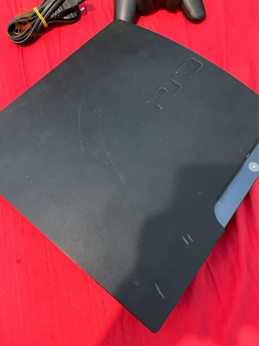 ps3  la poit charge ma7ro9a li9 tat3wd (li hab ychrih w ybi3o pyasat mrhba w manita(tea play machi copy) tani li9lha tat3wd batri