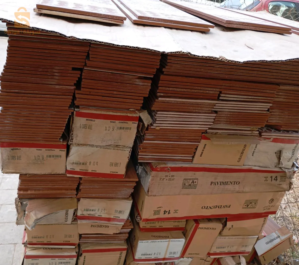 الفوباكي  منتج إسباني faux parquetبأرخس سعر في سوق الجزائرية ذات جودة عالية