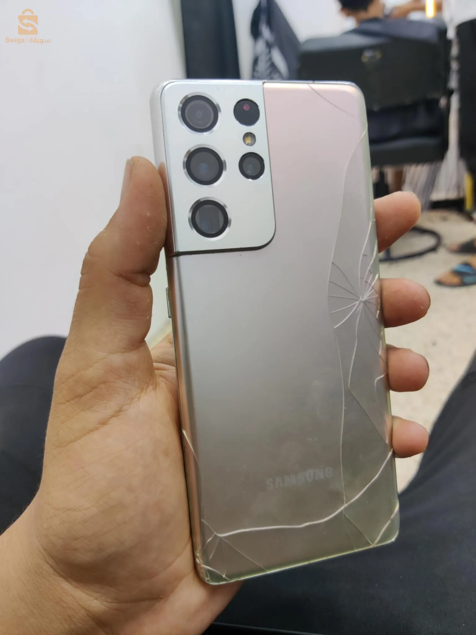 s21 ultra 
12/128
snapdragon888
مكسر glass
0555371356
للبيع او المبادلة