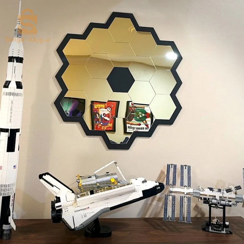 مرآة ذهبية اللون 😍جذابة 😍تعطي لمسة اضافية في المنزل