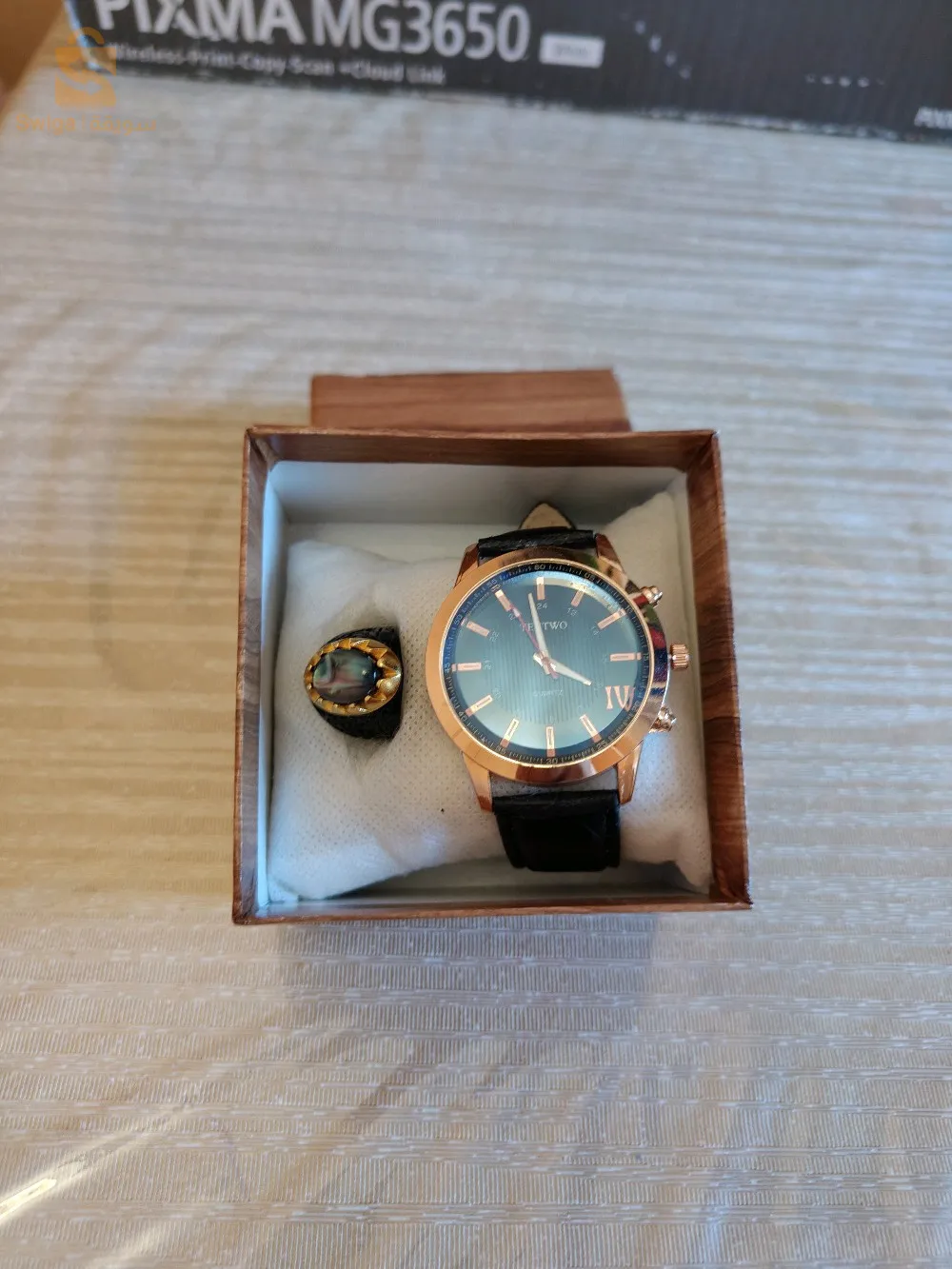 ساعة نوعية جيدة + خاتم + علبة مناسبة للهدايا و المناسبات الحالة : جديدة