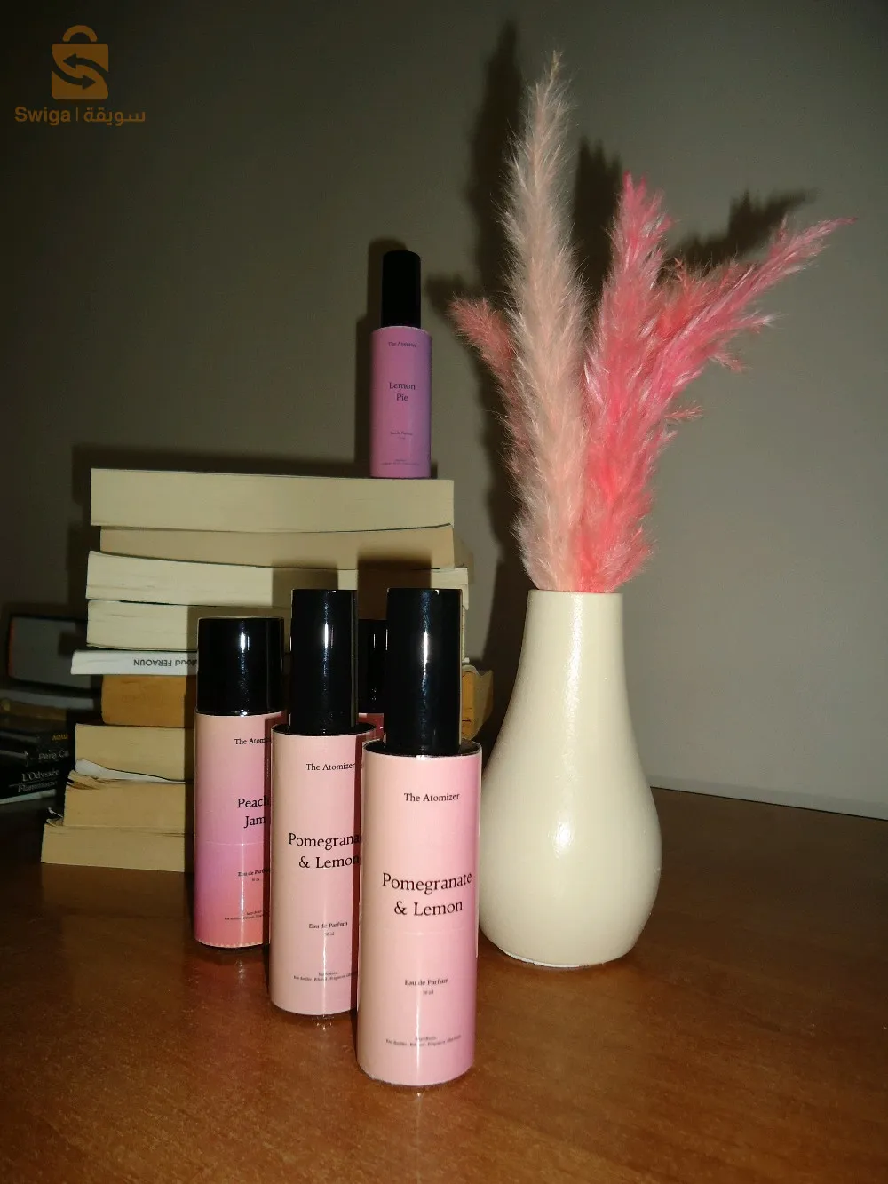 Parfum (Eau de parfum ) Peach Jam
Pomegranate and lemon