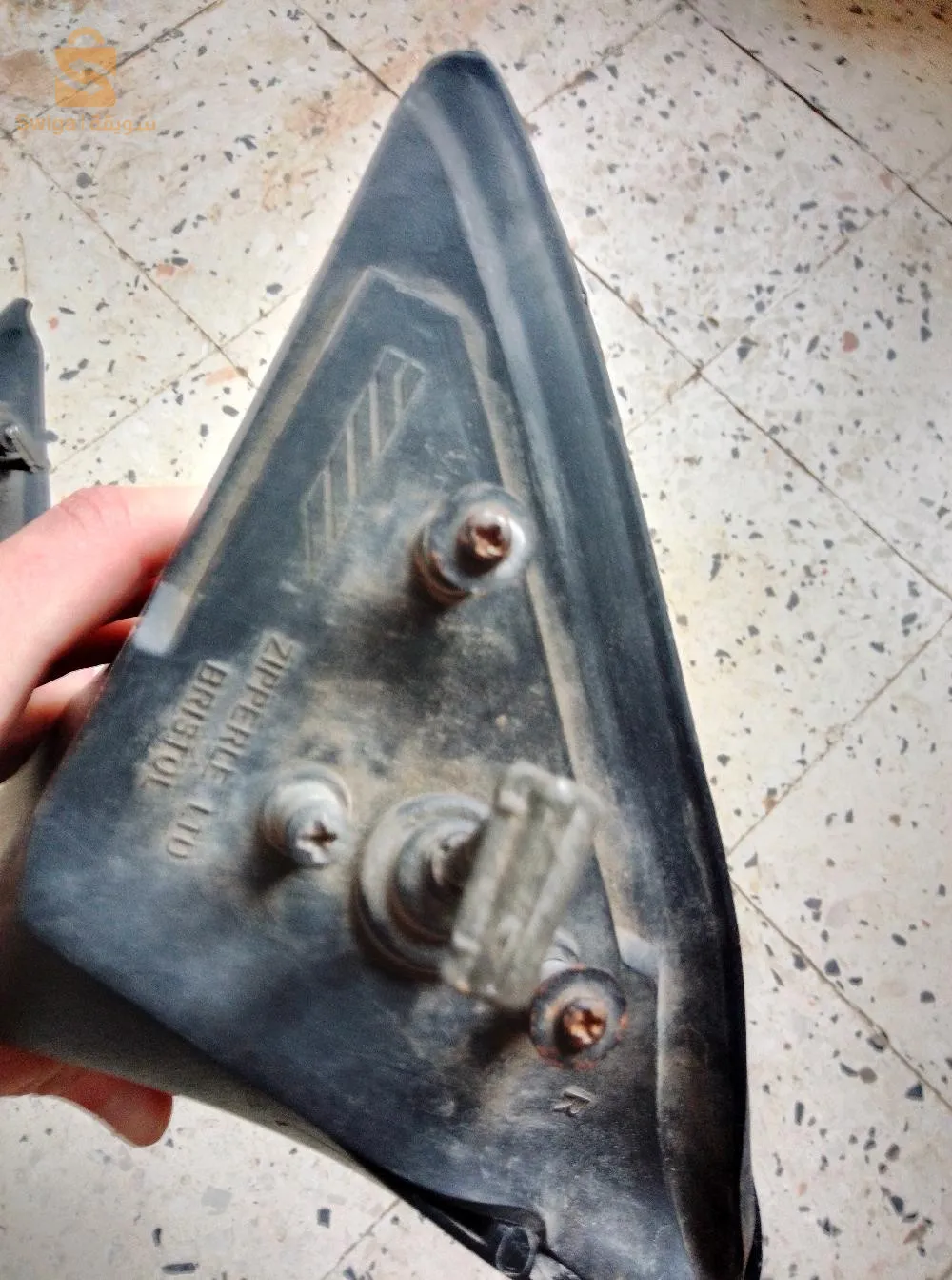 Mercedes 190 rearview mirror