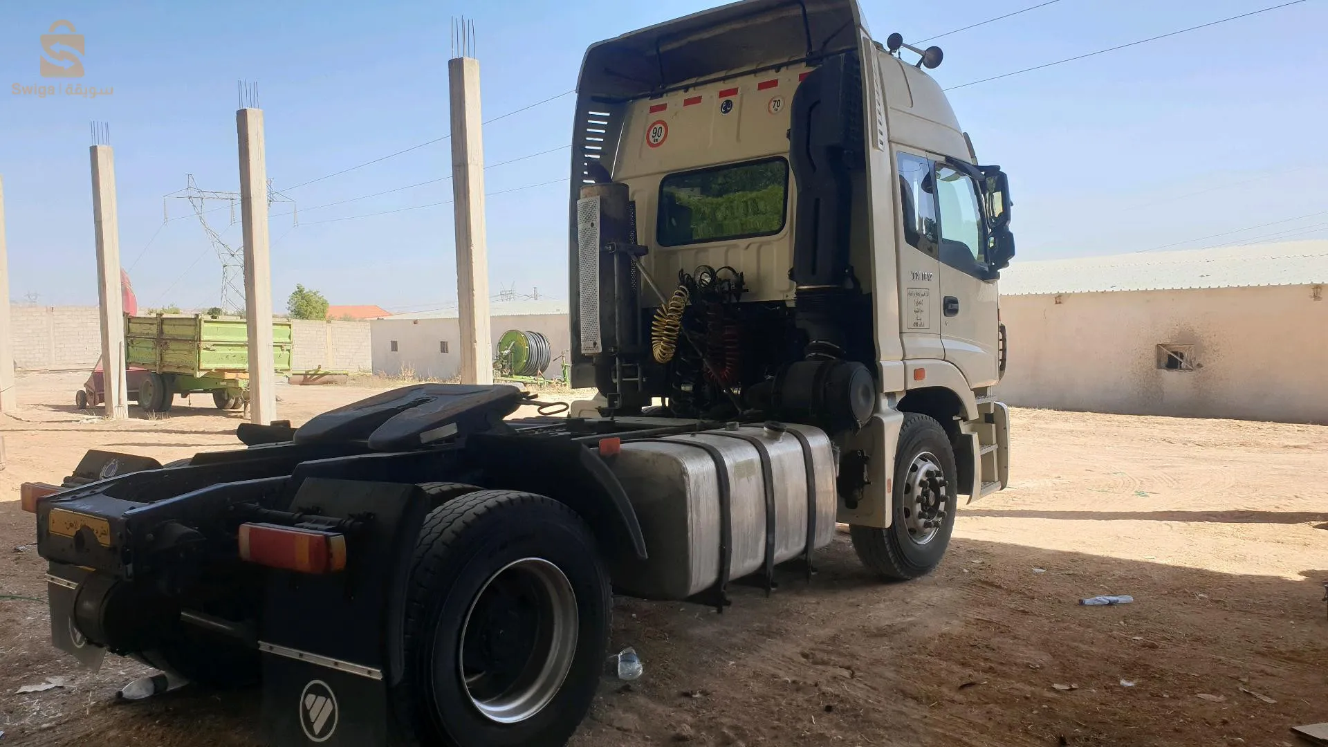 camion tracteur semi-remorque  a vendre