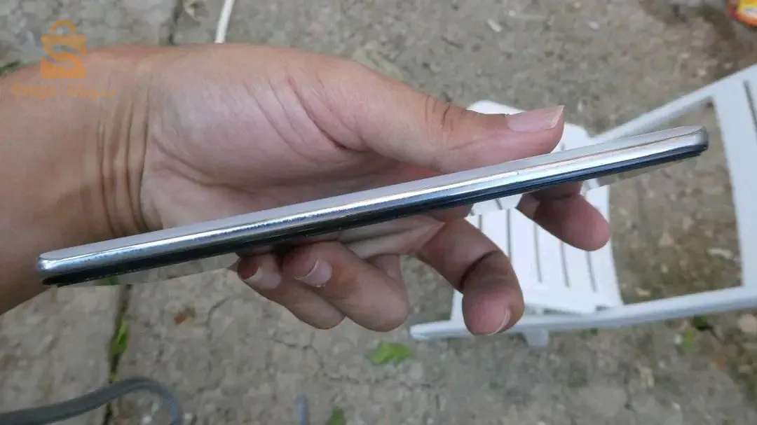 poco f3