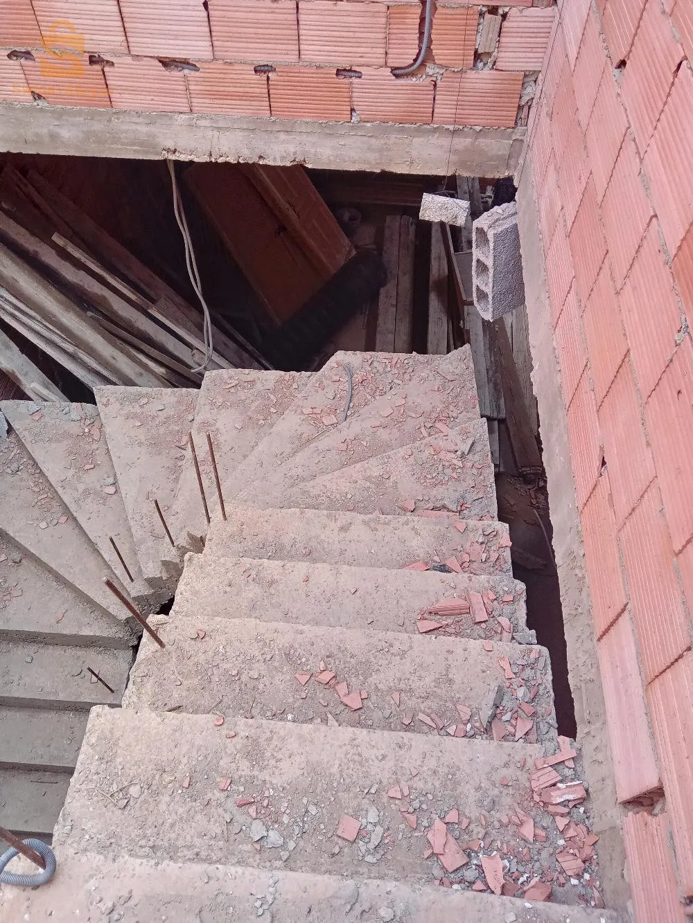 منزل للبيع بطابق 01 ببطيوة