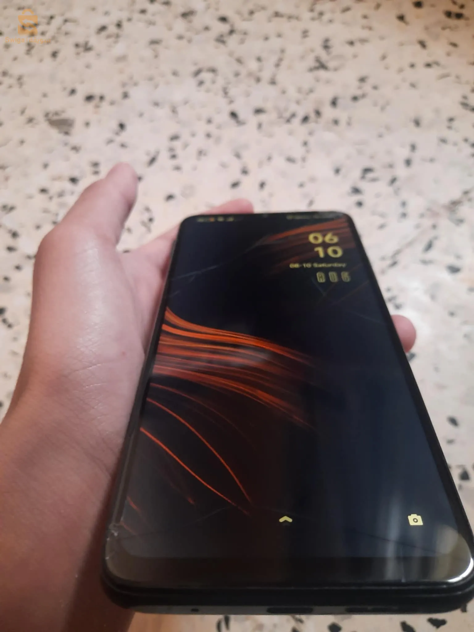 poco m3 
ram: 4+1💿
rom: 64 💾
patree 6000 🔋Avec fast charj 🔌
Processeur: Snapdragon 662 🎮
mach9o9 kima rah yban fl foto❎
m3ah kabl charjor brk 🚫
nbi3 w nberz