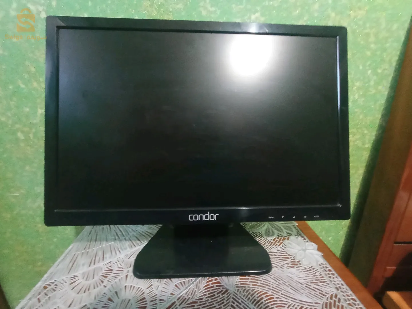 شاشة الكمبيوتر