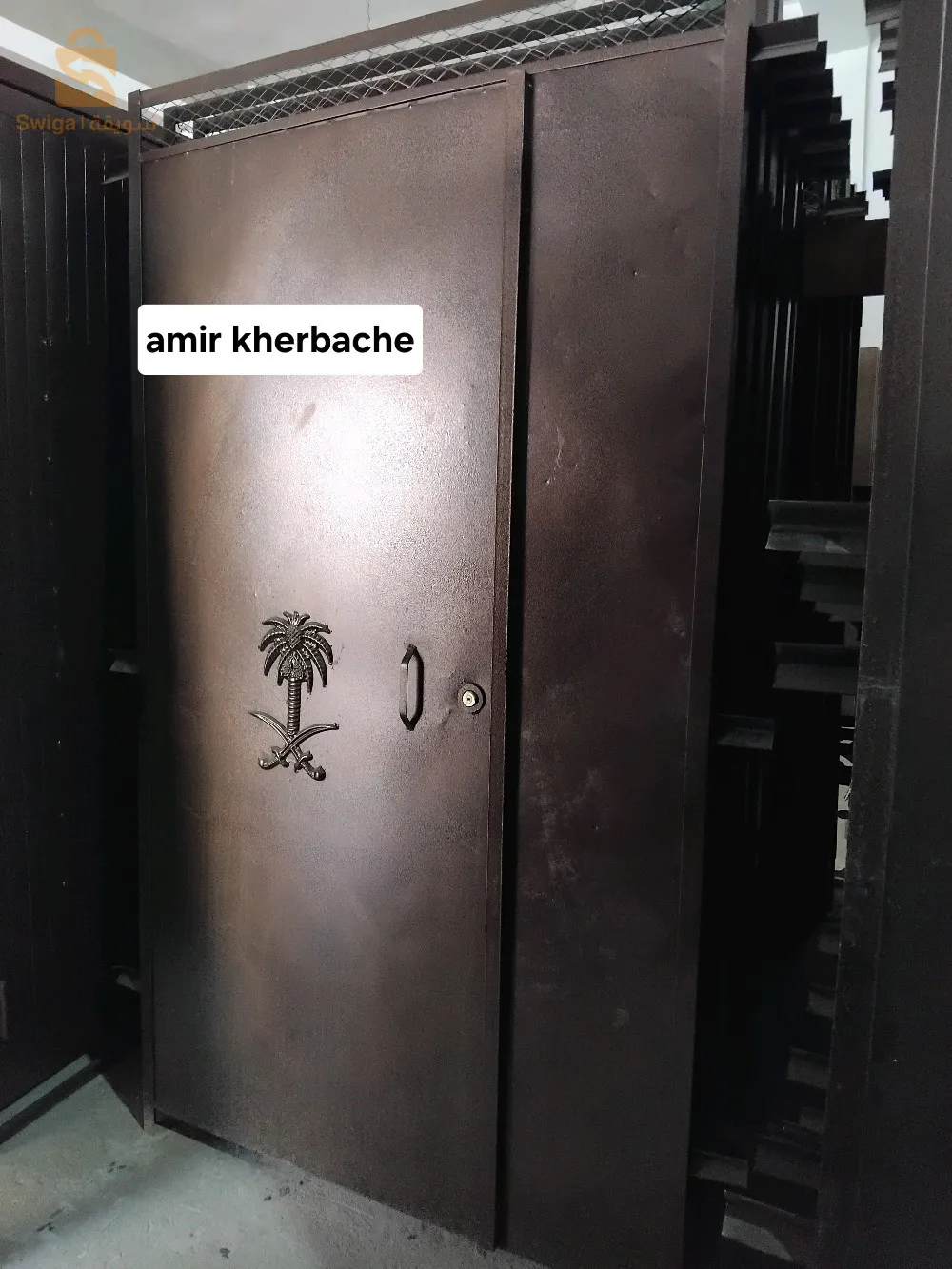أبواب حديدية عالية الجودة بجميع المقاسات