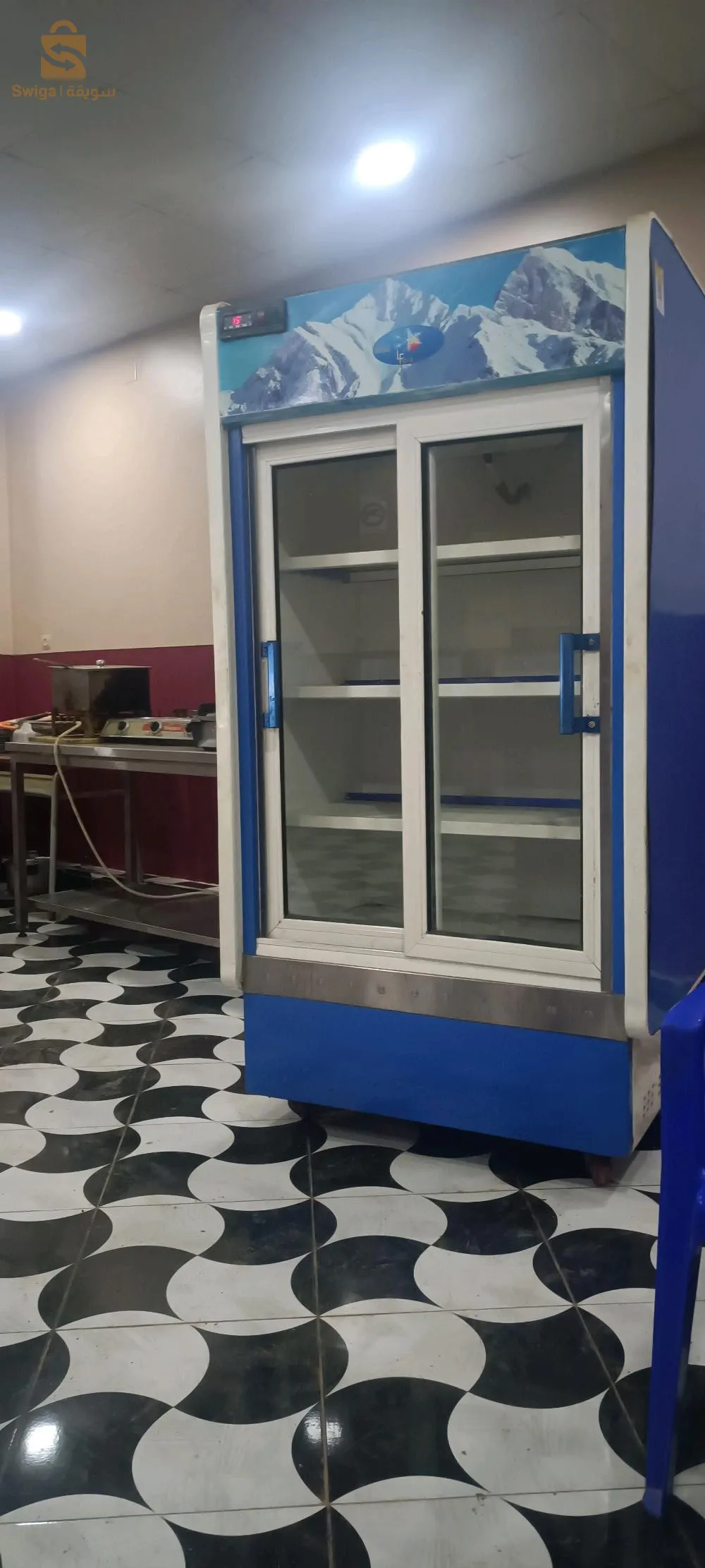 frigo prisontoir 2 metres /frigo prisontoir 2 port 1.5m