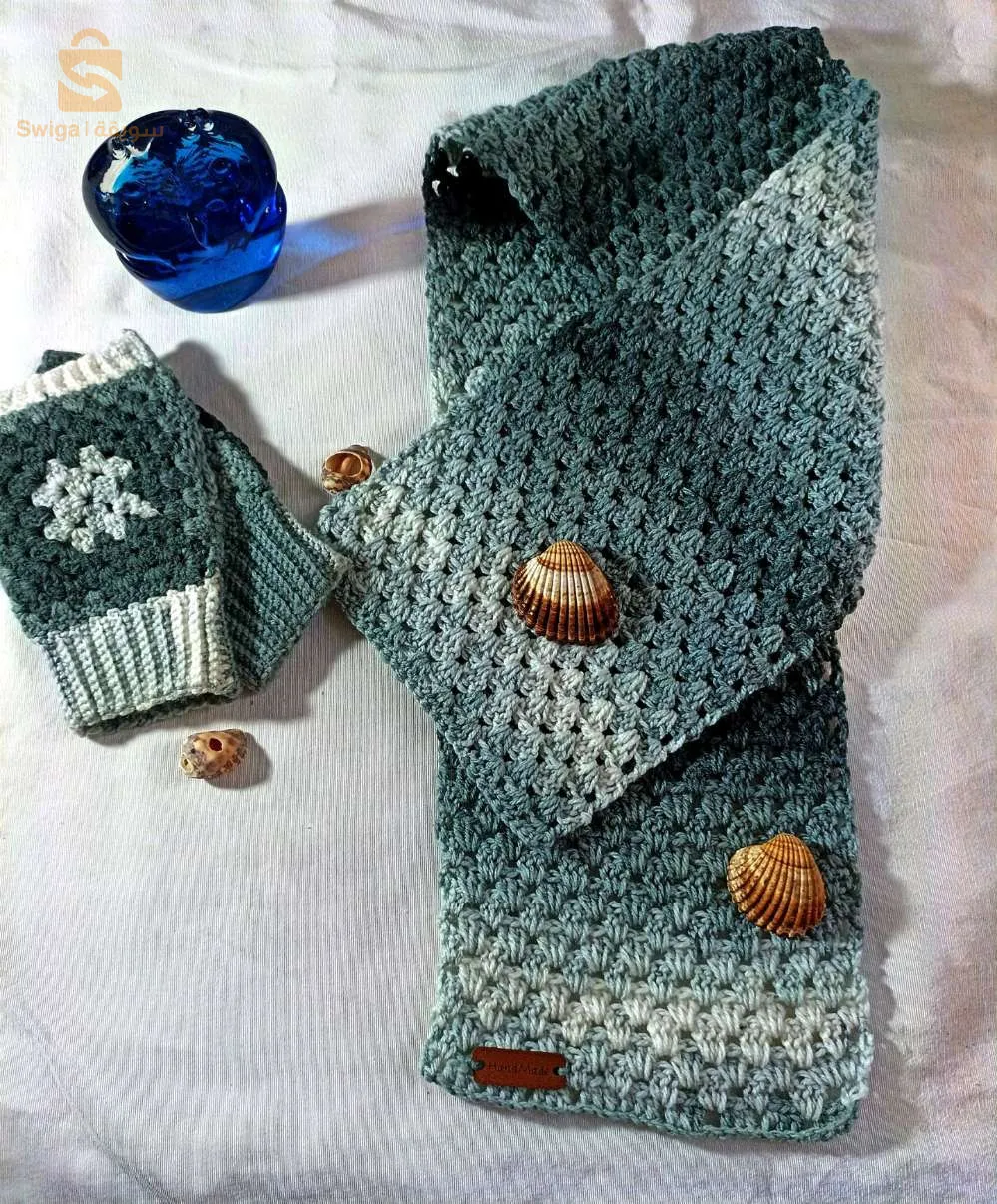 قبعات شتوية واوشحة وقفازات صوف  ذات نوعية رفيعة ،صنعت باليد