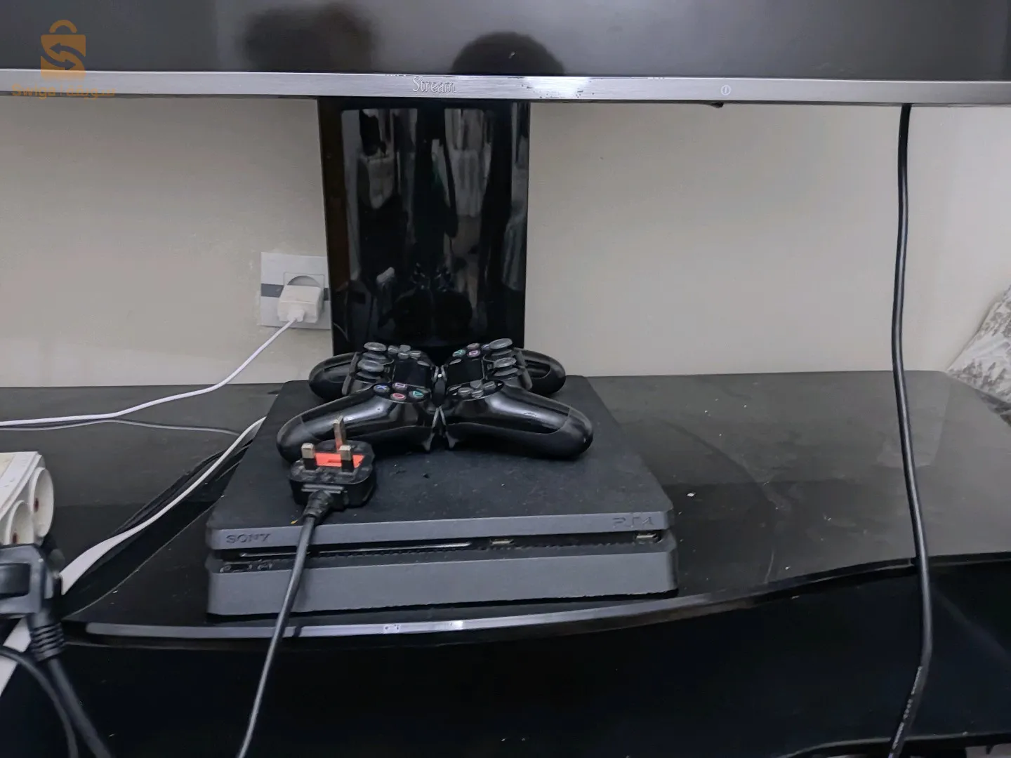 ps4 slim 2manet orginal