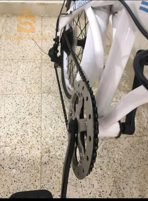 دراجة هوائية جديدة من فرنسا شااابة بزاااف و نقية Velobecane !!!!!