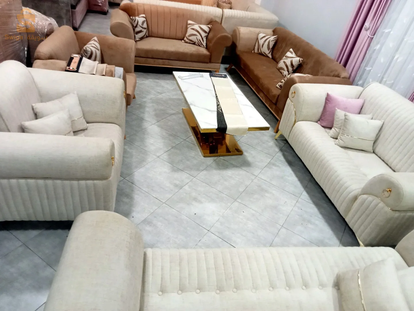 مفروشات على المقاس