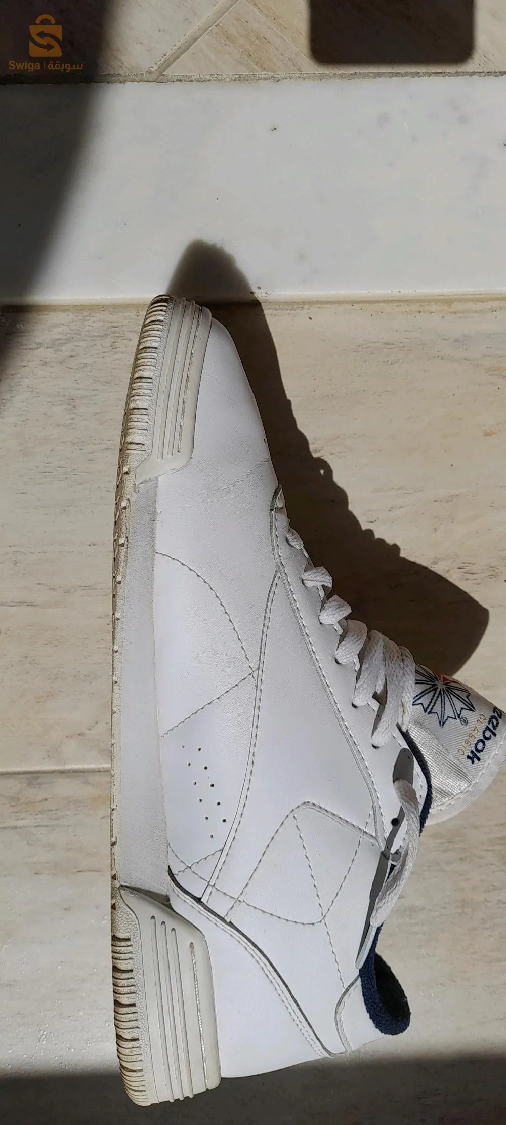 حذاء للبيع