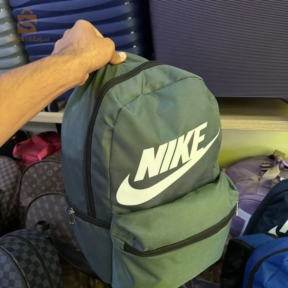 حقائب ظهر nike