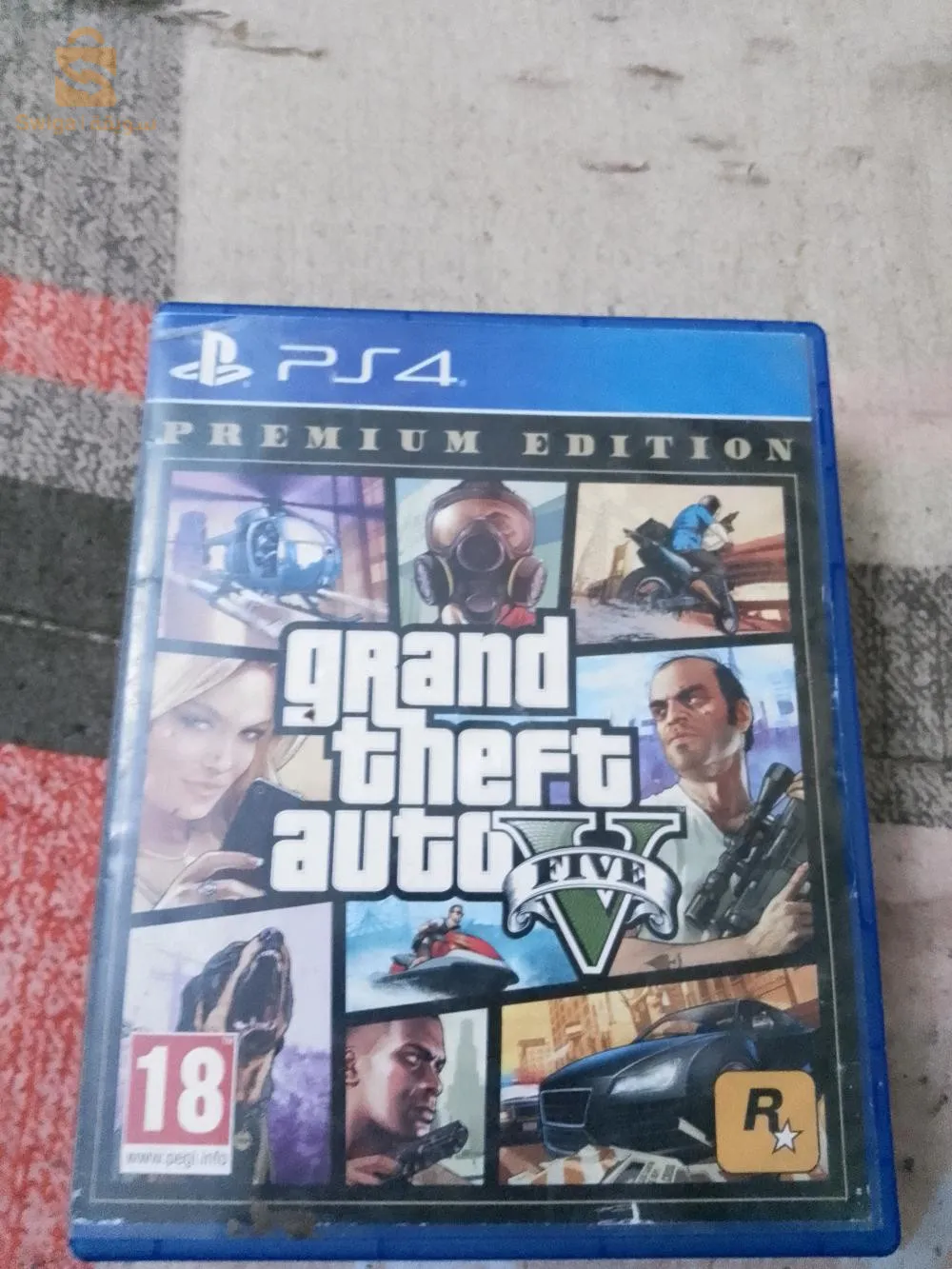 ps5 européenne جديدة +manette originale+ 3 jeux+800gb