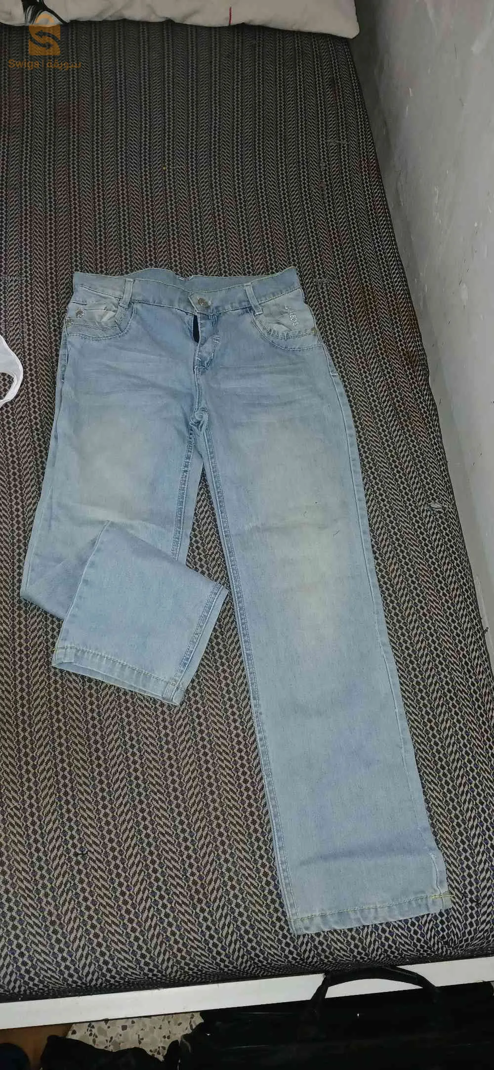 ملابس نسائية مستعملة حوالي 50 قطعة