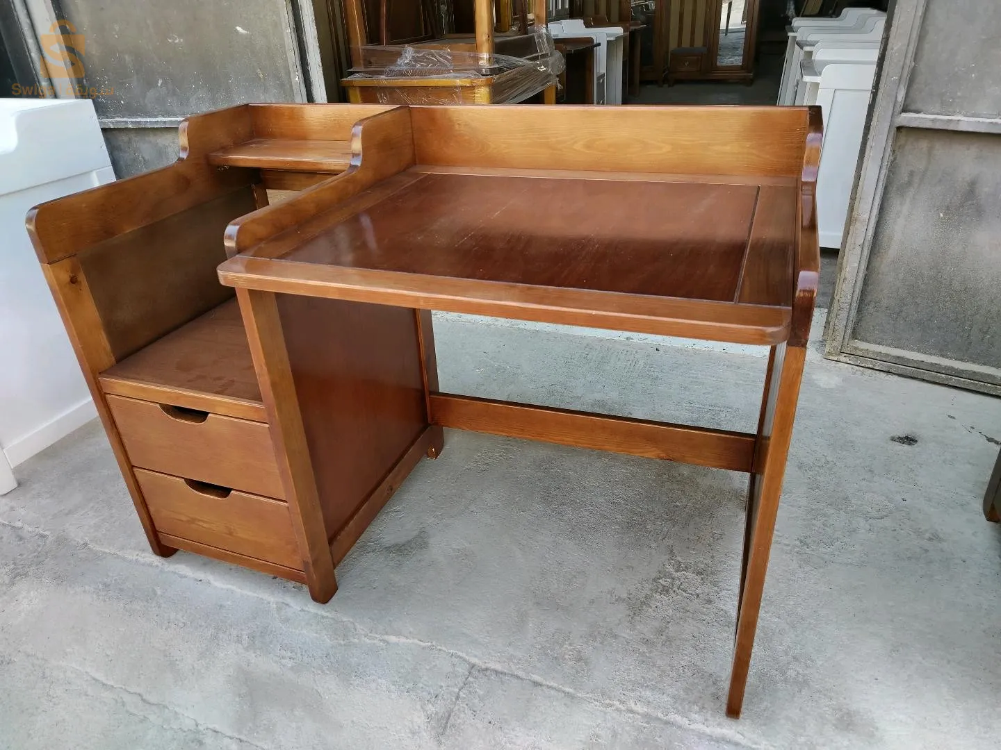 bureau enfant bois rouge