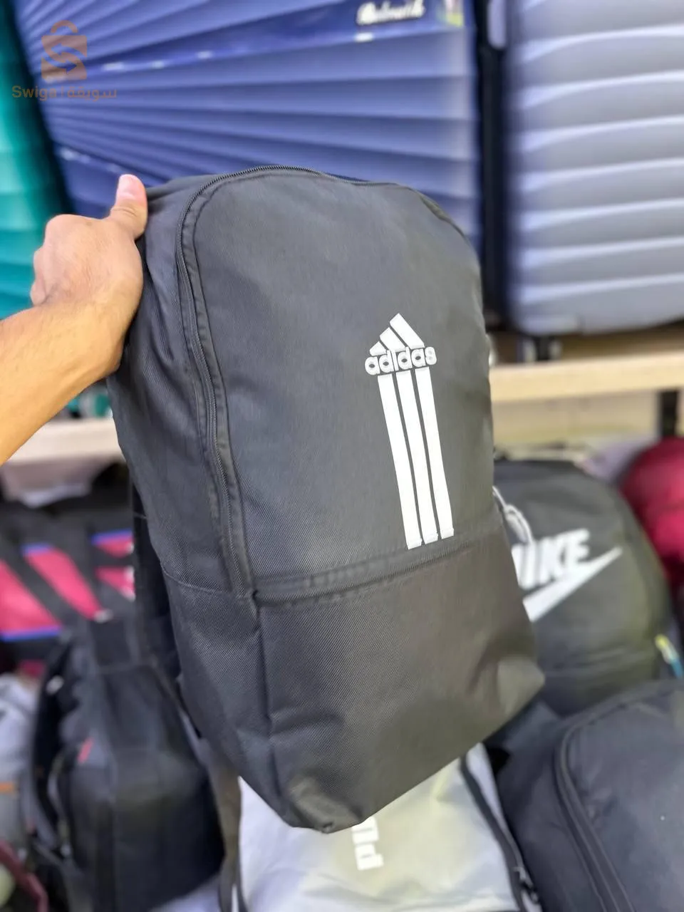 Sac à dos adidas et puma