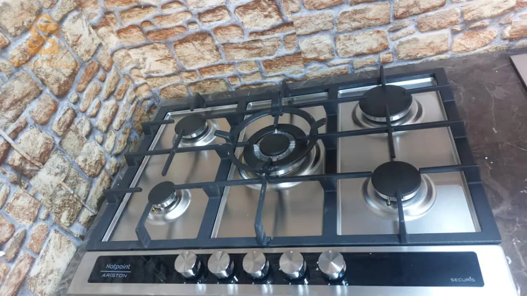 Plaque de cuisson ariston 5 feux