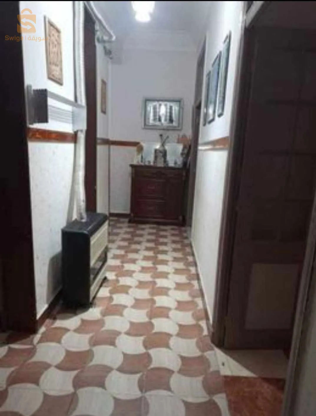 الطابق الثاني