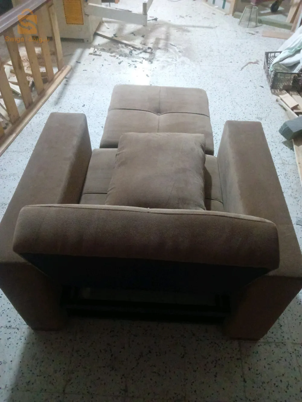 salon 1 place