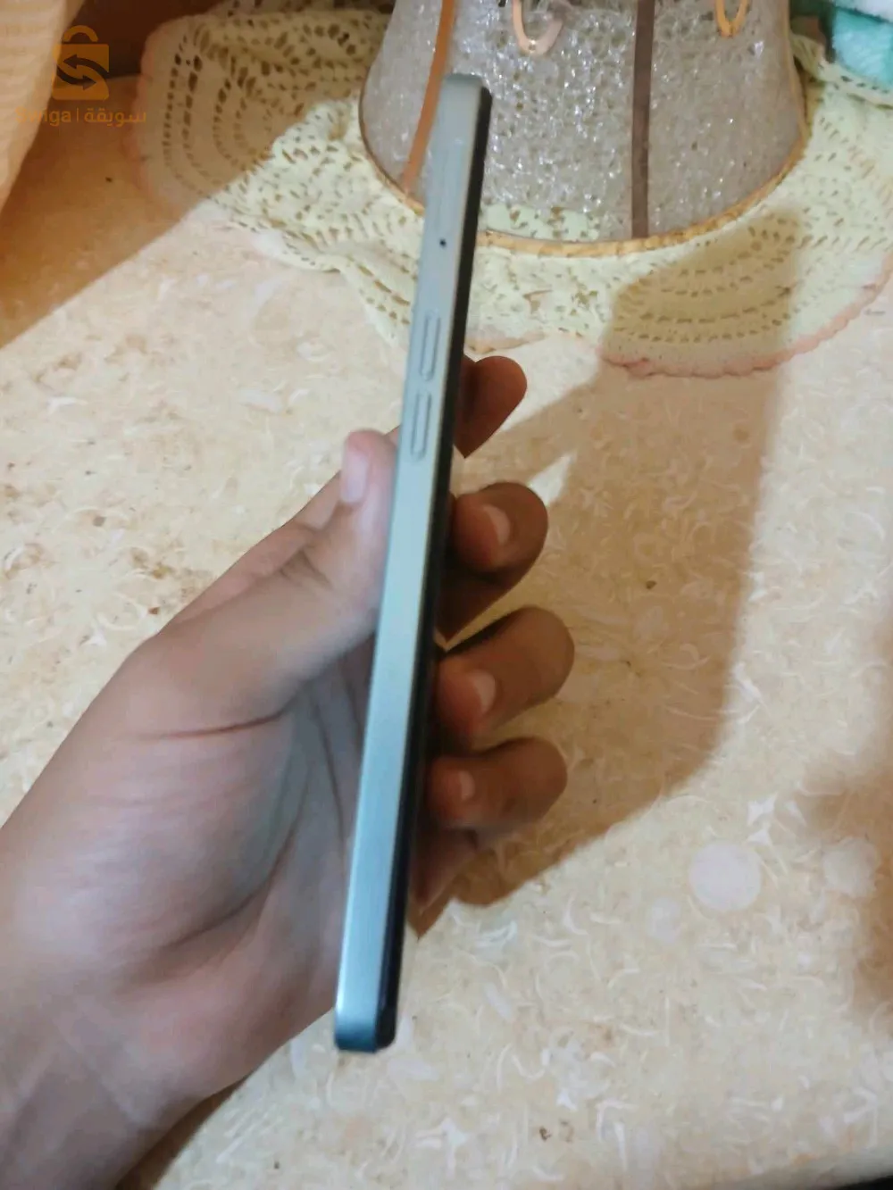 سلام عليكم خاوتي كاين تيليفون oppo a77s 8/128
فيه خبشة خفيفة فالزجاجة تيليفون نضيف الله يبارك نبيع برك  مهتم يجي بريفي مكان عين دفلى