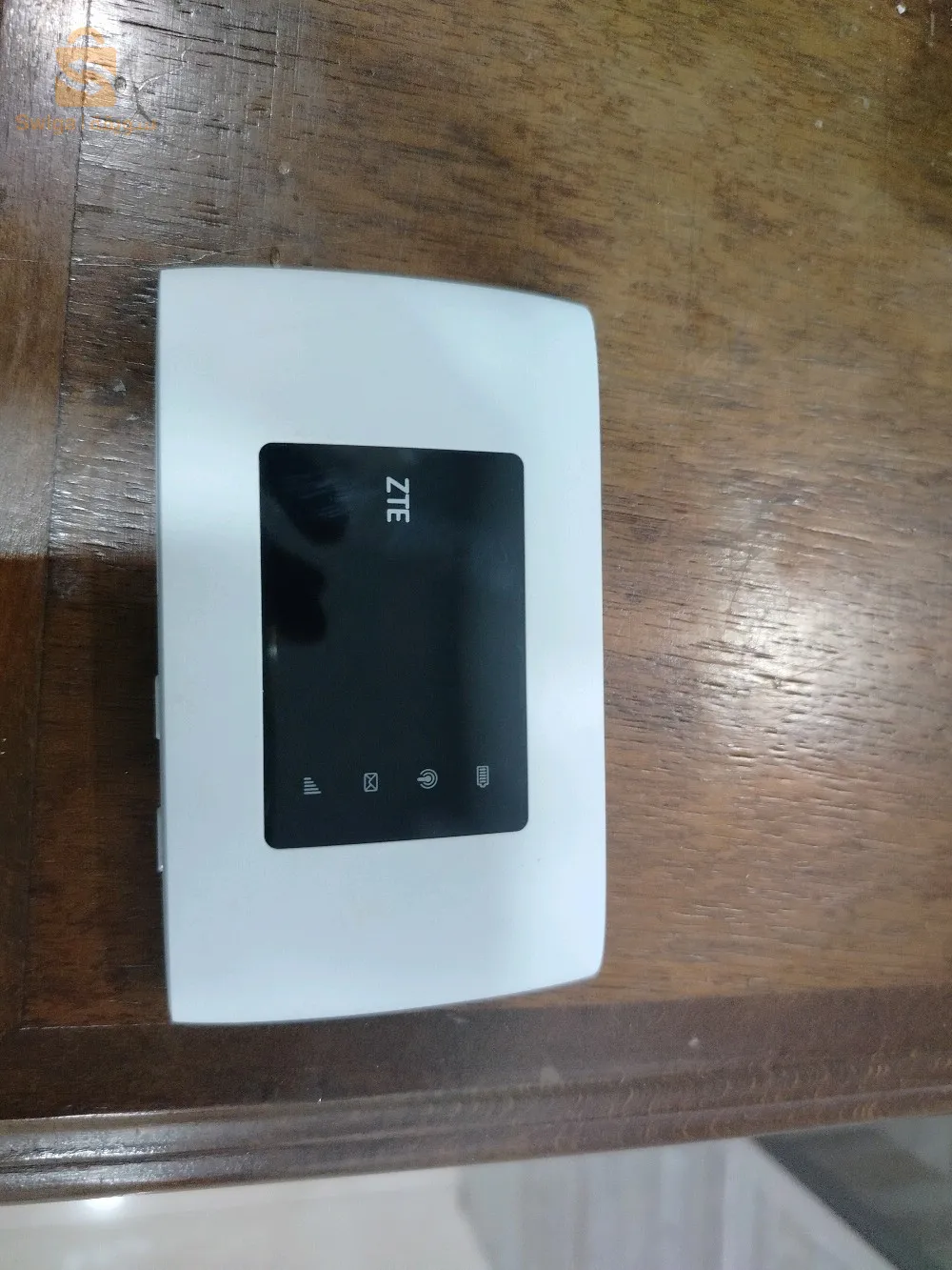 ZTE M 920 U 
Téléchargements haute vitesse cat4 LTE
Temps de travail jusqu'à 8 heures 
Connectez jus