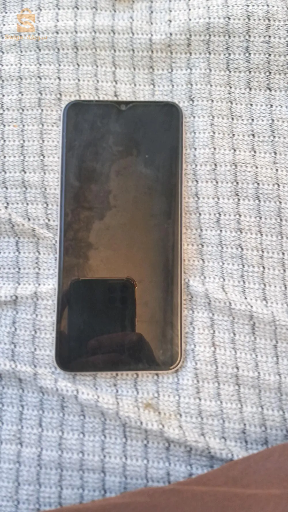 ريلمي c33 نضيف للبيع او التبديل