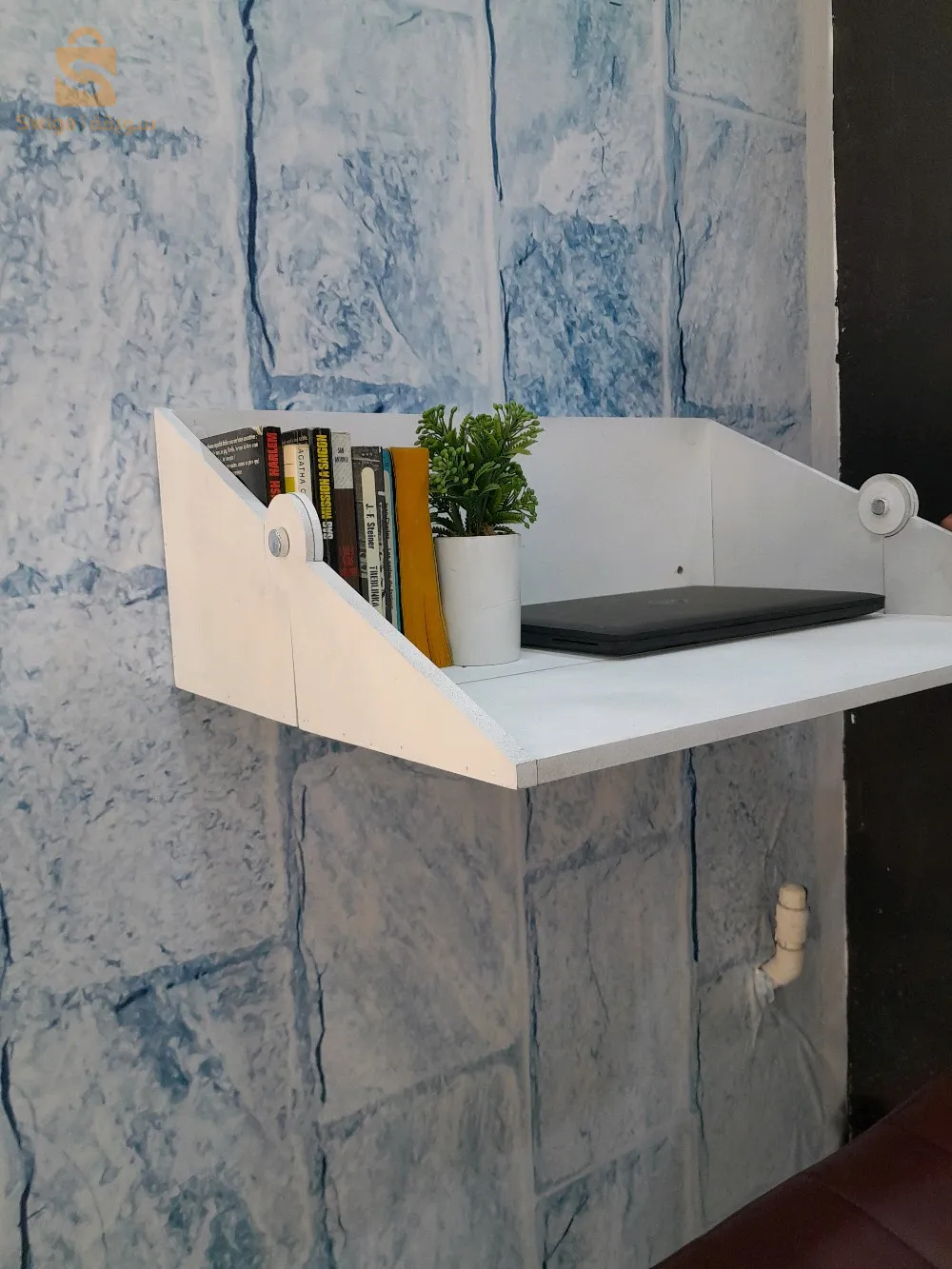 Bureau suspendu pliable