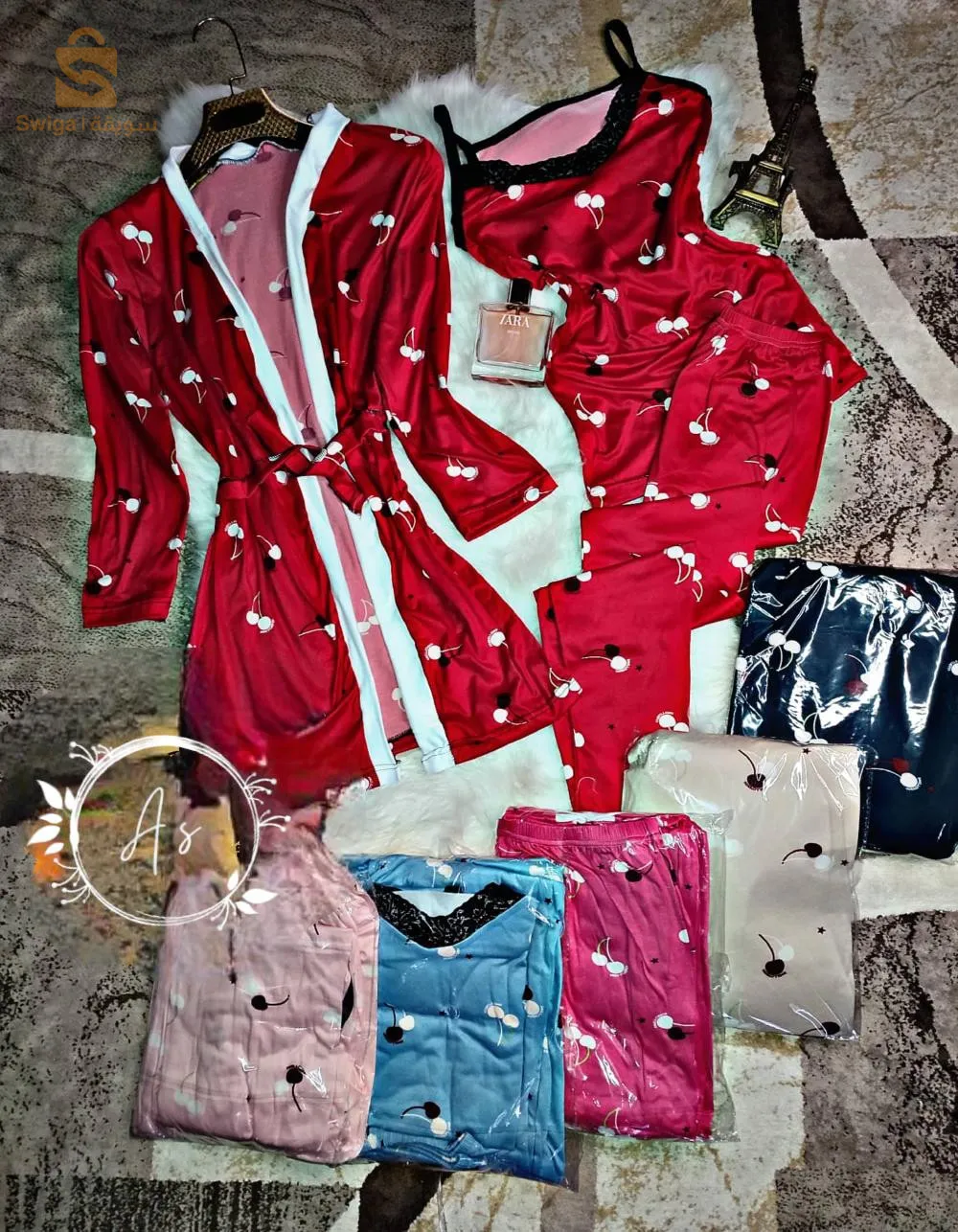 بيجامات نسائية