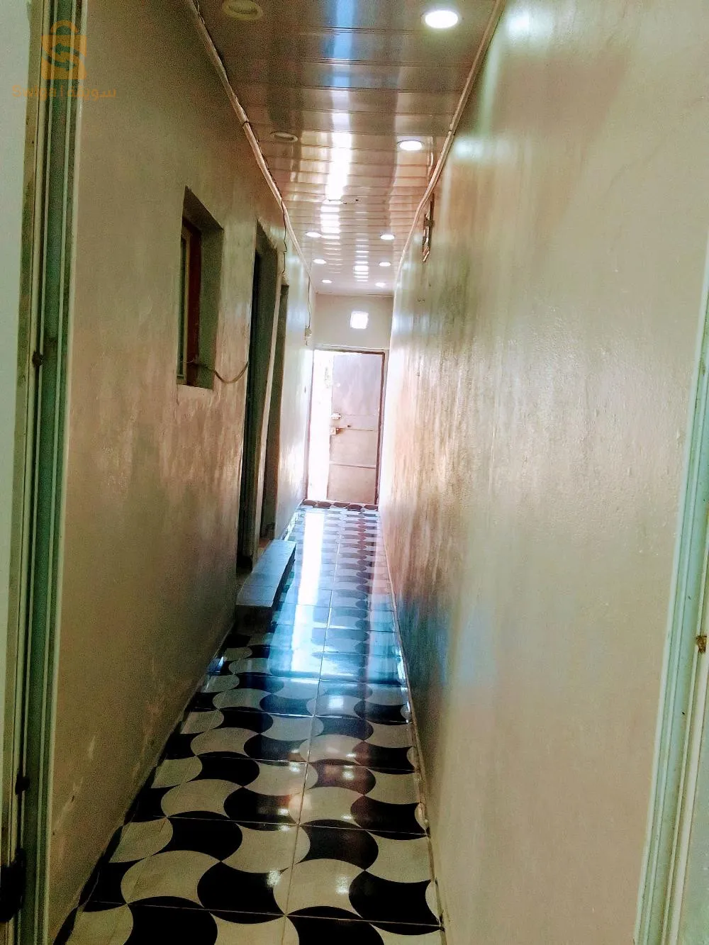 فوضاوي مخدومة مليح 💎 
سيدي عمار حي Uv4 
الطلعة تاع التيرمينيس 
فيها الكهرباء والماء
من نهارك ساكن 
رقم الهاتف 
0795376306