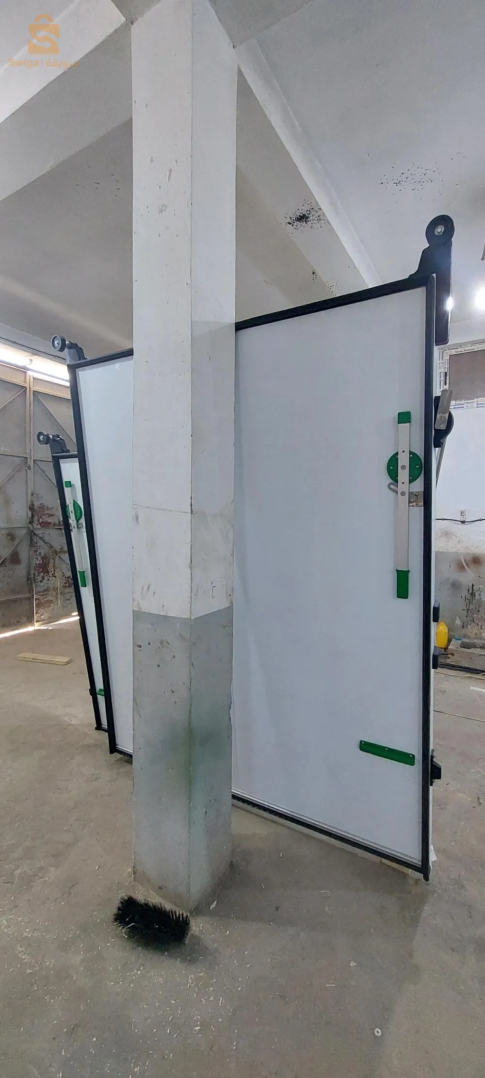 ابواب غرف التبريد