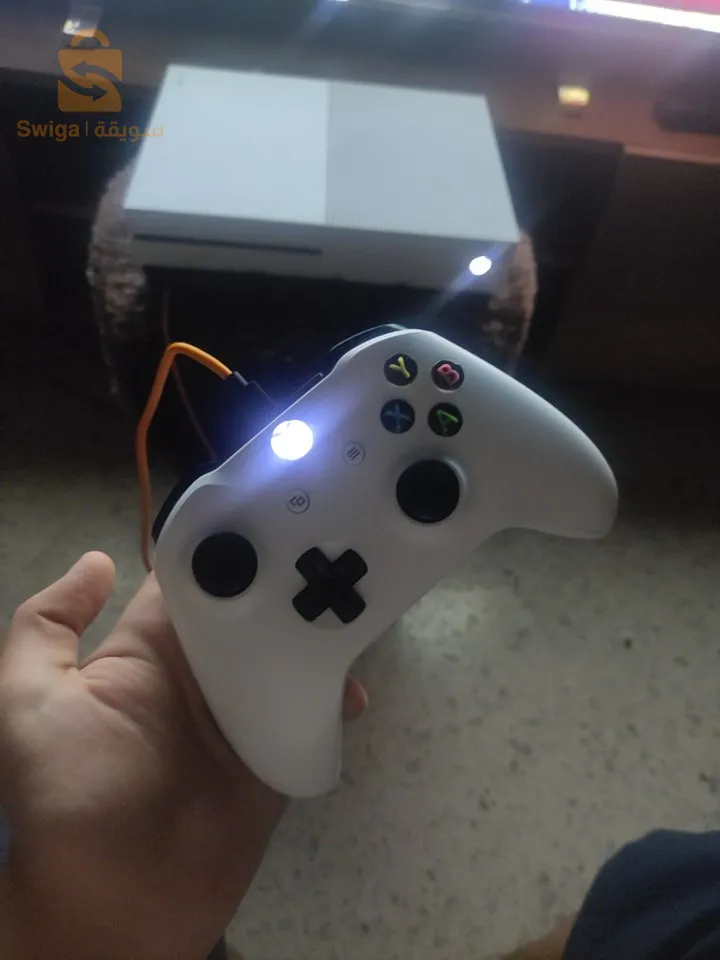 xbox1s 1T MANET original ita 10/10 les cable ga3 original tan HDMI o origina + fih bezaaf les jeux kayen gratuit o ta3 game pass itsema techri tel3ab direkt
Bouira 10
Prix 42000da