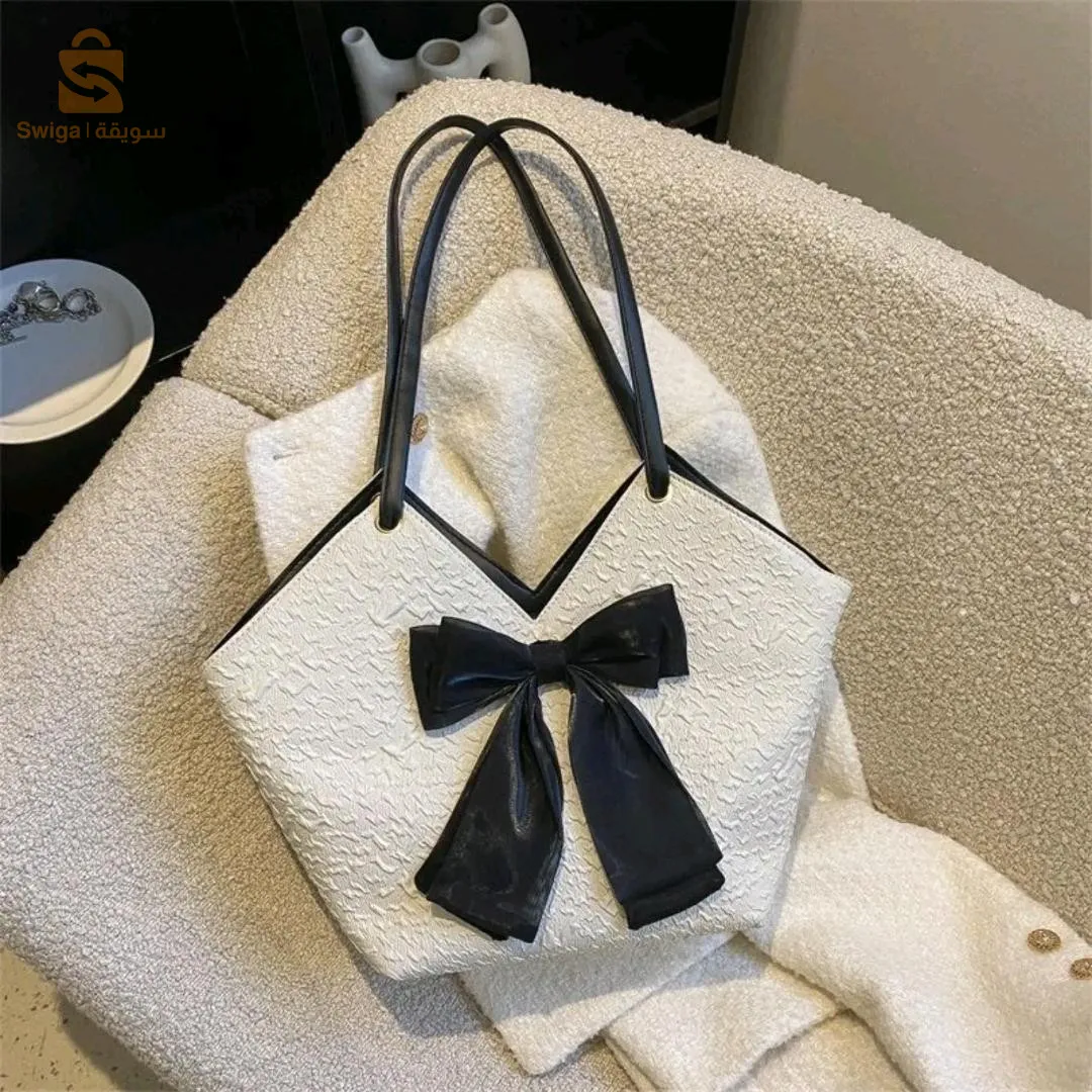 الحقيبة النسائية النادرة في السوق الجزائرية