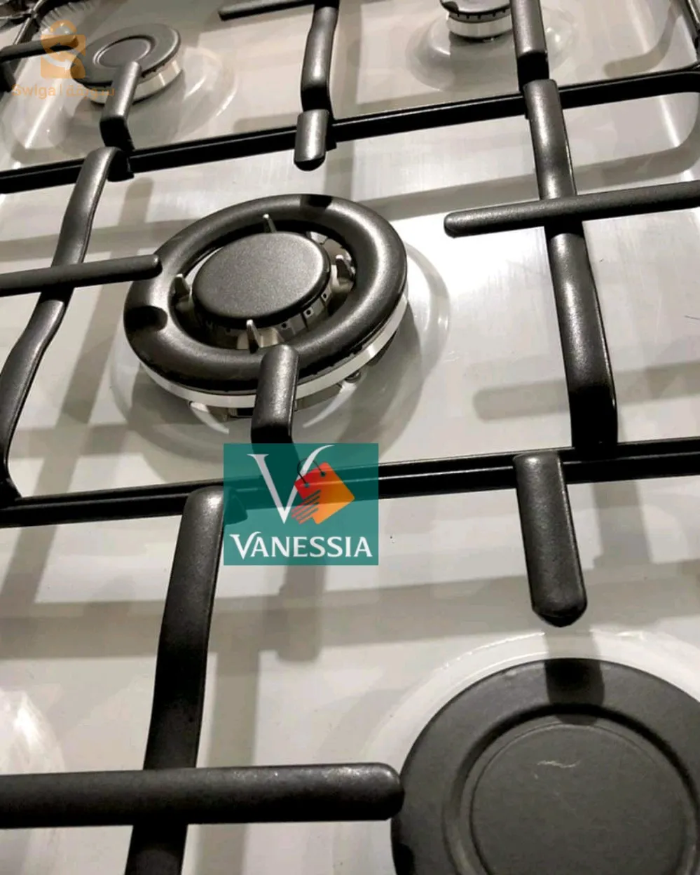 Cuisinière marque Maxwell 5 feux ventiller inox