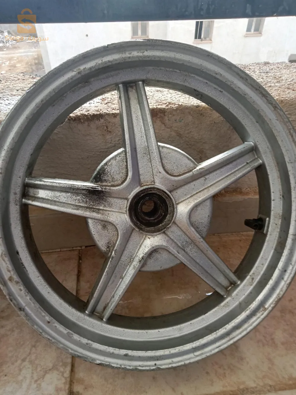 pneu avec jante pr 13+pr12