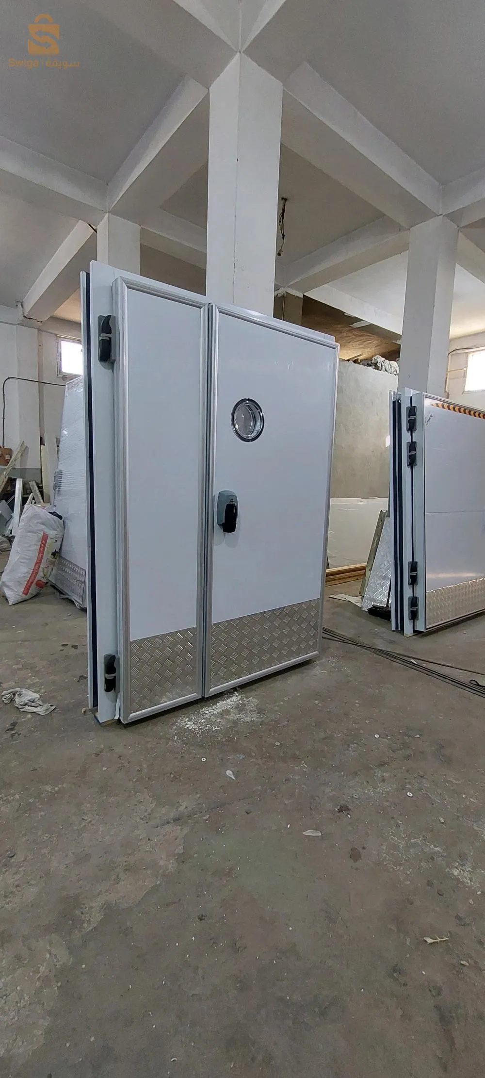 ابواب غرف التبريد