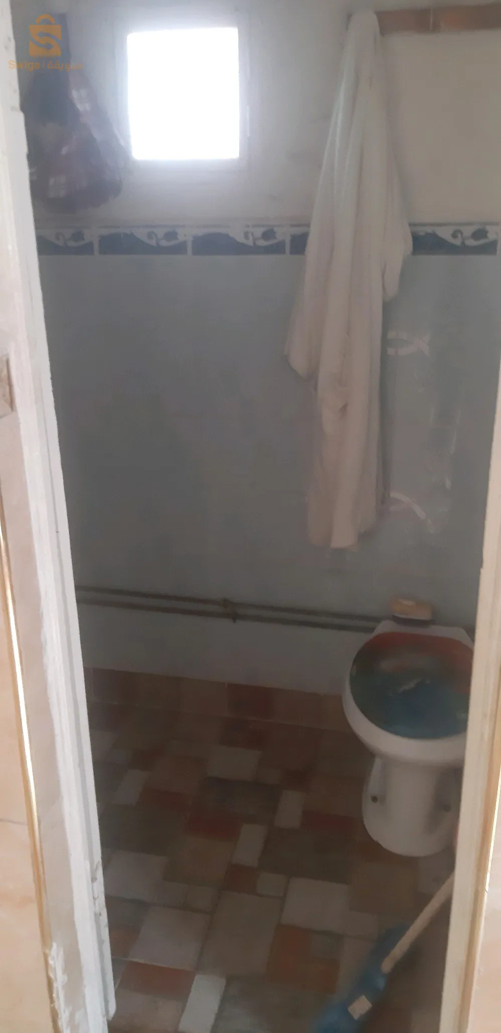 بيع سكن أرضي في دائرة بوتليليس وهران المنزل فيه الضوء الغاز الماء وقابل لتسوية بيع بالتنازل الهاتف:0782674479