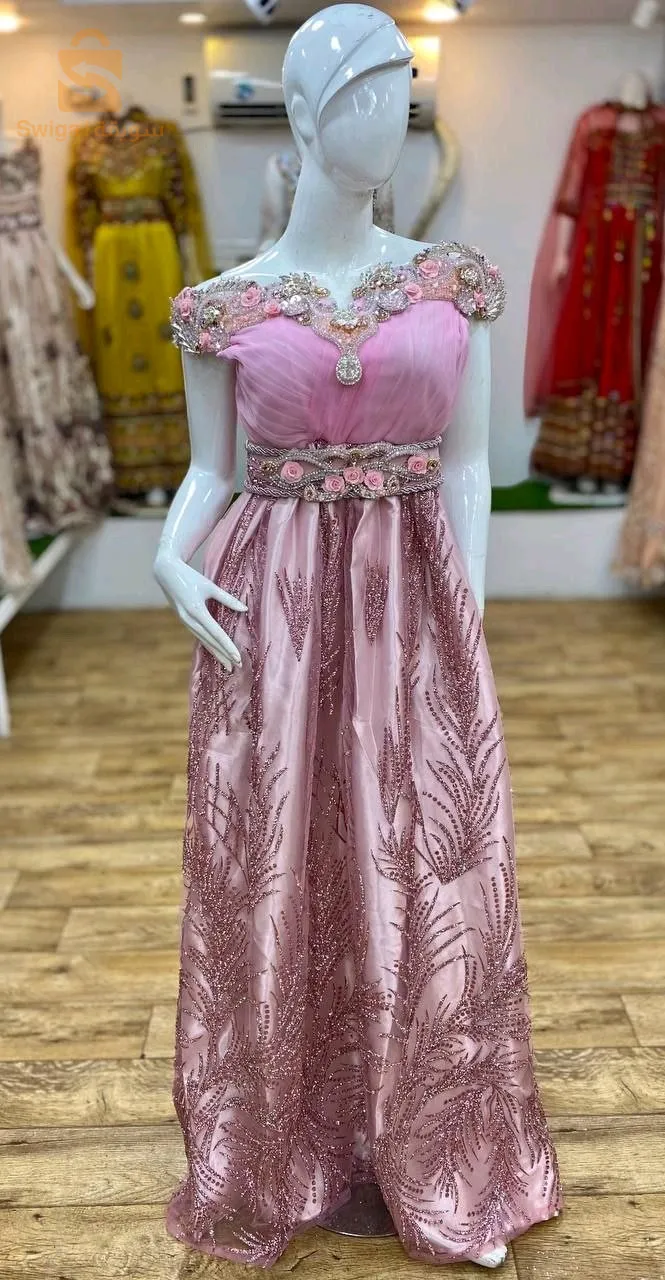 بلوزة الوهرانية حرة
