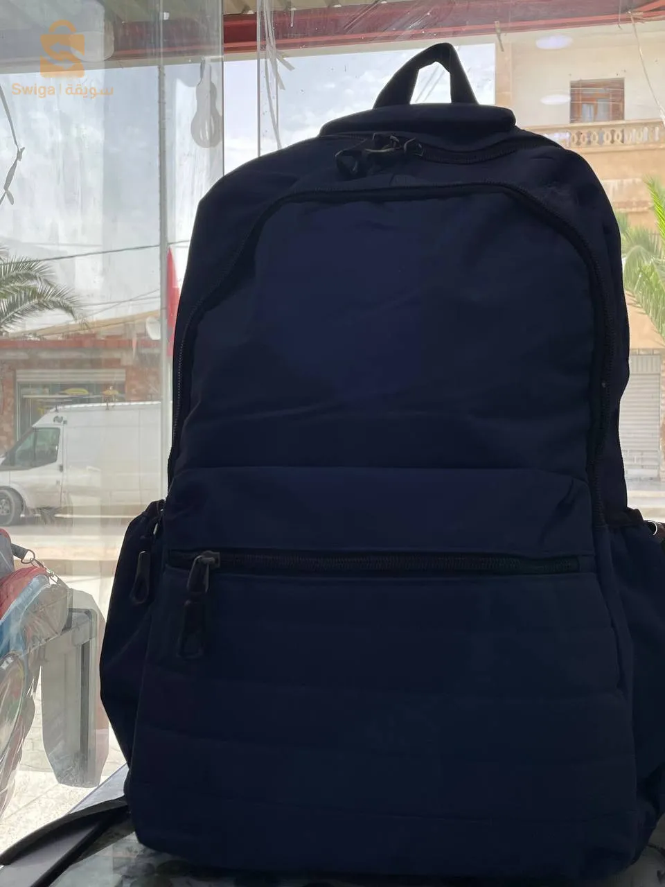 محافظ مدرسية تخص طور المتوسط وطور الثانوي
