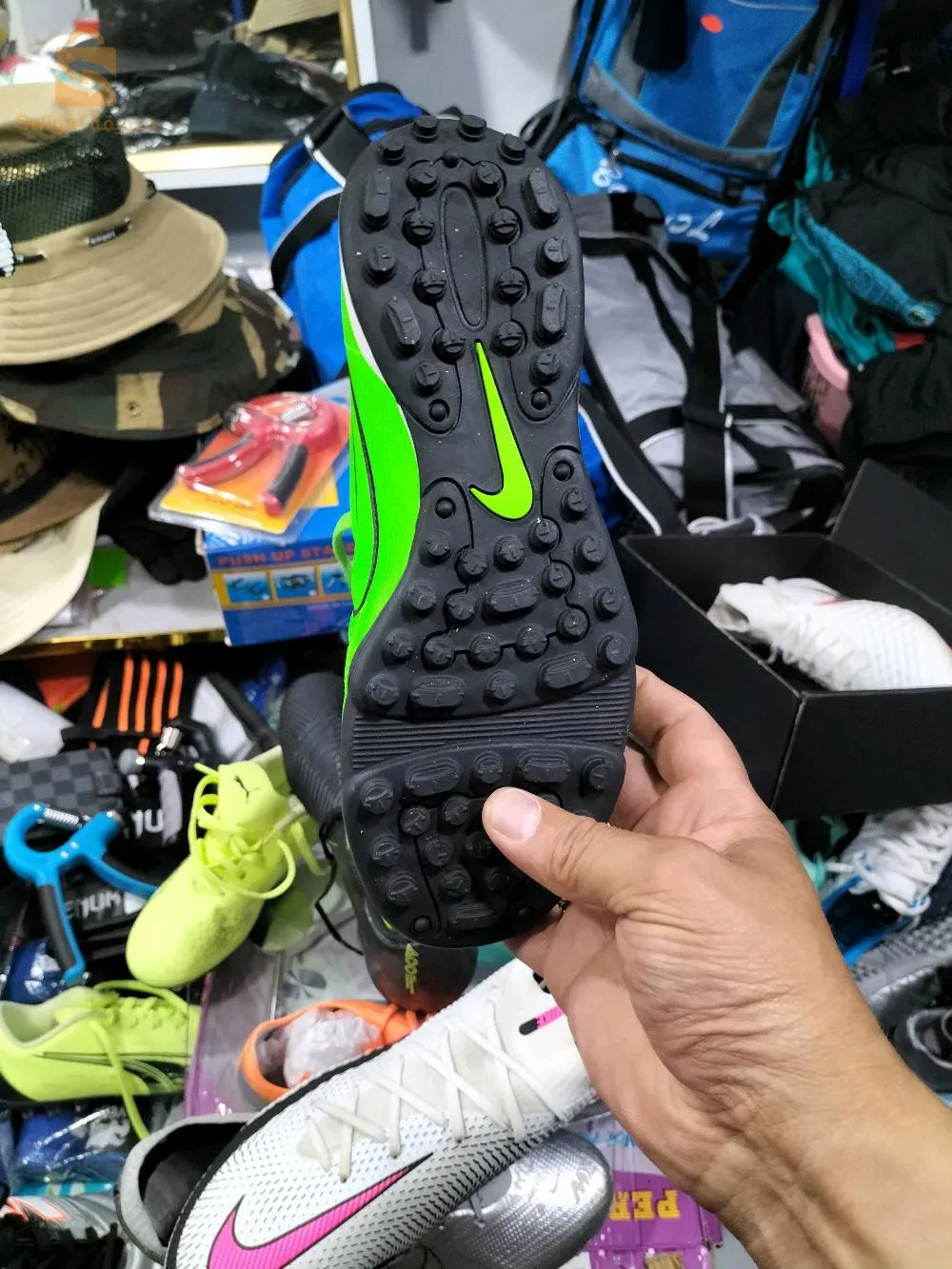 soulier foot crompo super good