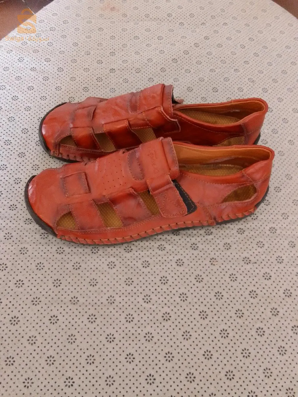 sandale maron en cuire